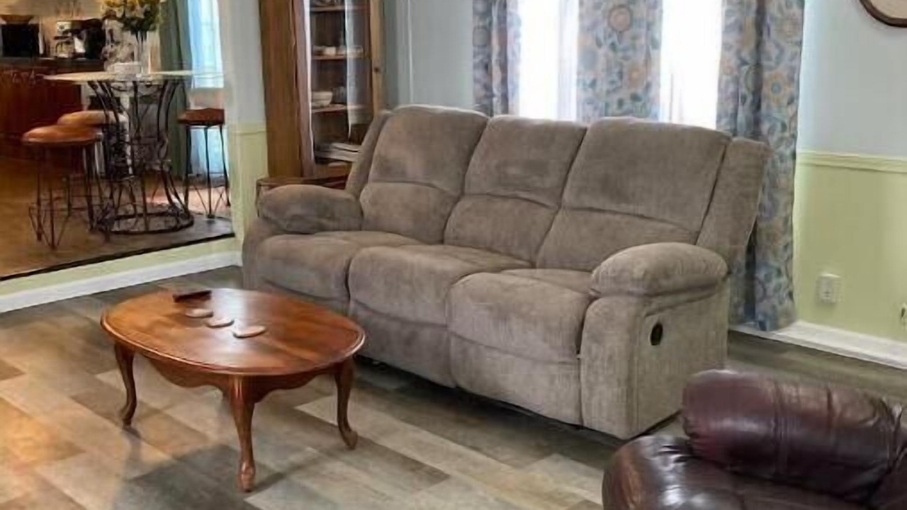 Photo of Livingroom in Brady
