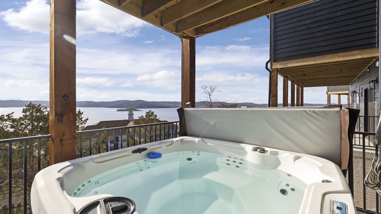 Photo of Others in Hollister