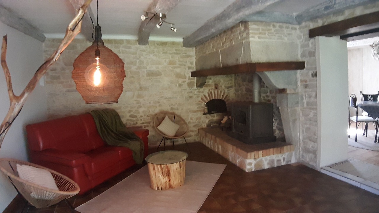 Photo of Livingroom in Eclans-Nenon