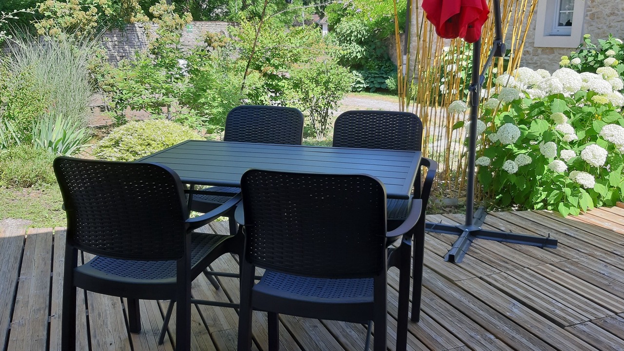 Photo of Outdoor in Eclans-Nenon