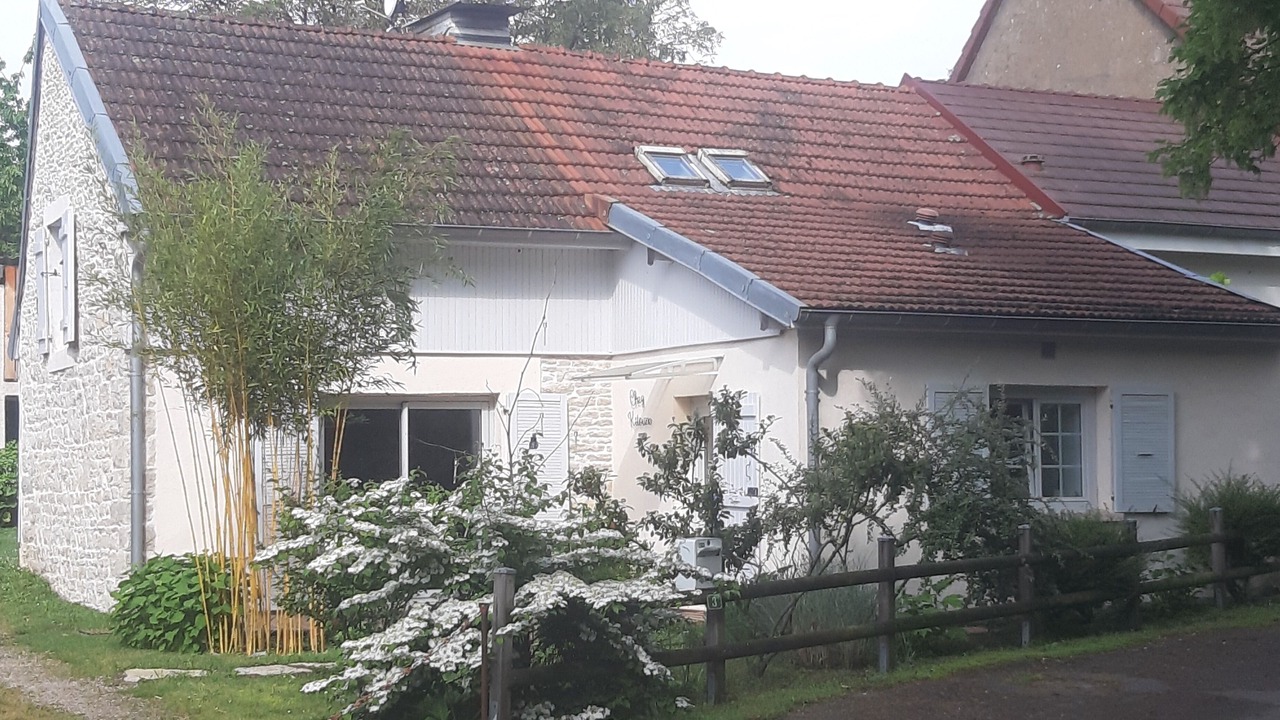 Photo of Outdoor in Eclans-Nenon