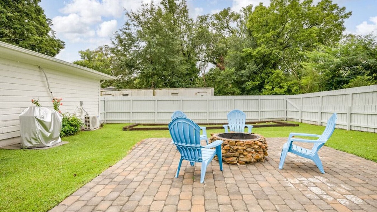 Photo of Patio Balcony in Crestline Heights