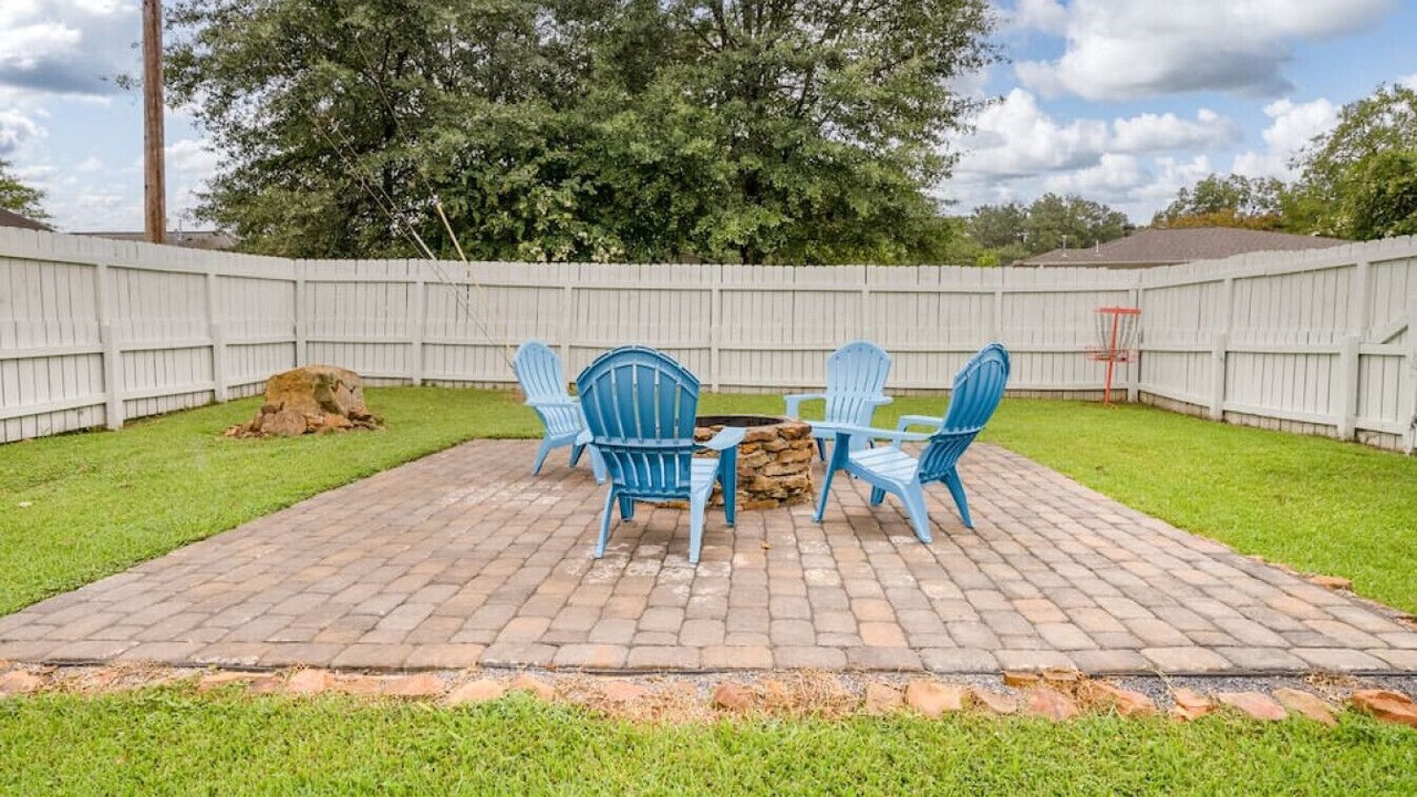 Photo of Outdoor in Crestline Heights