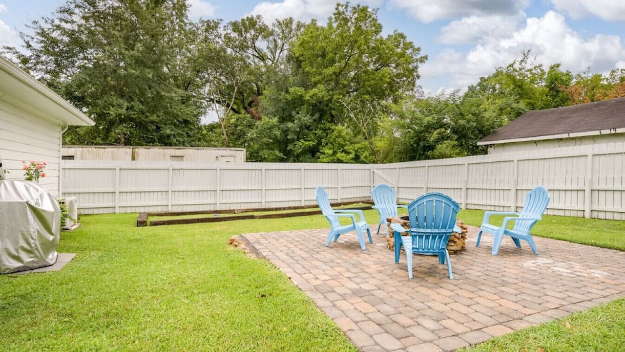 Photo of Patio Balcony in Crestline Heights