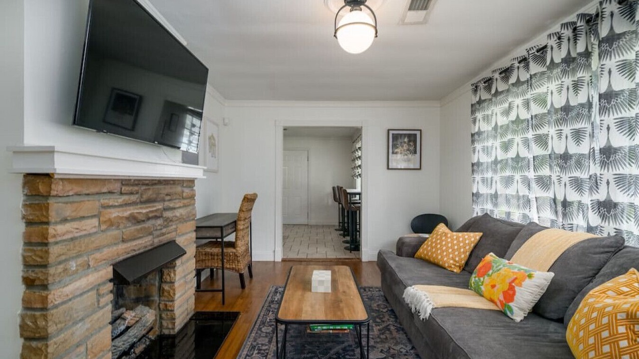 Photo of Livingroom in Crestline Heights