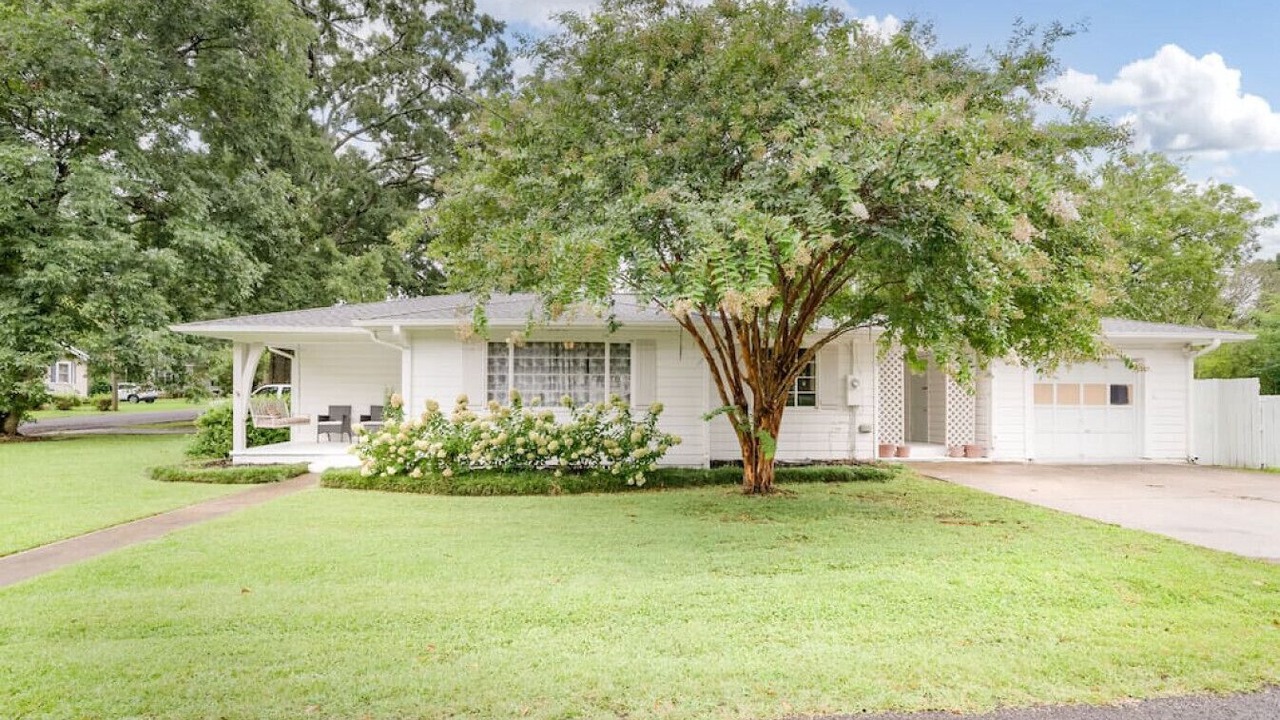 Photo of Outdoor in Crestline Heights