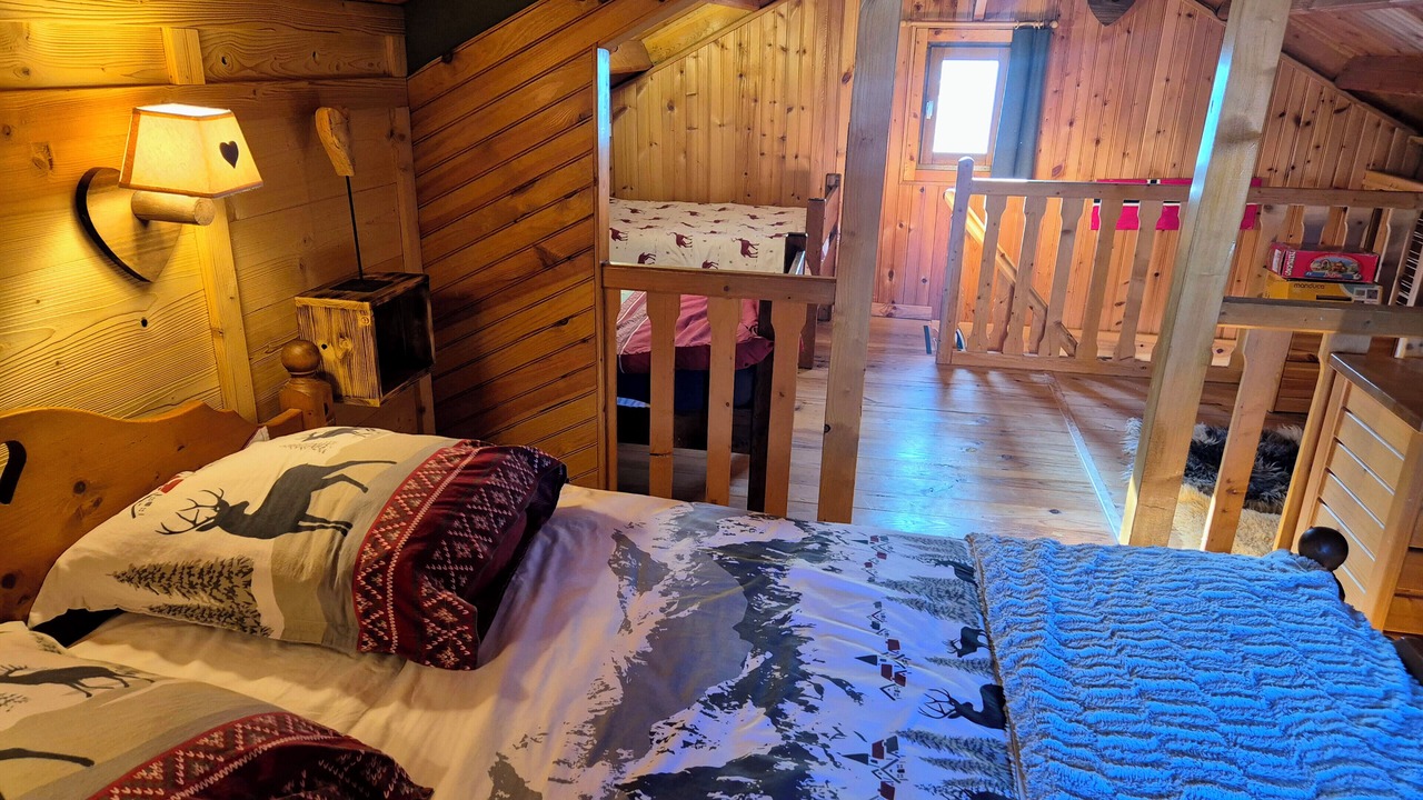 Photo of Bedroom in Pugny-Chatenod