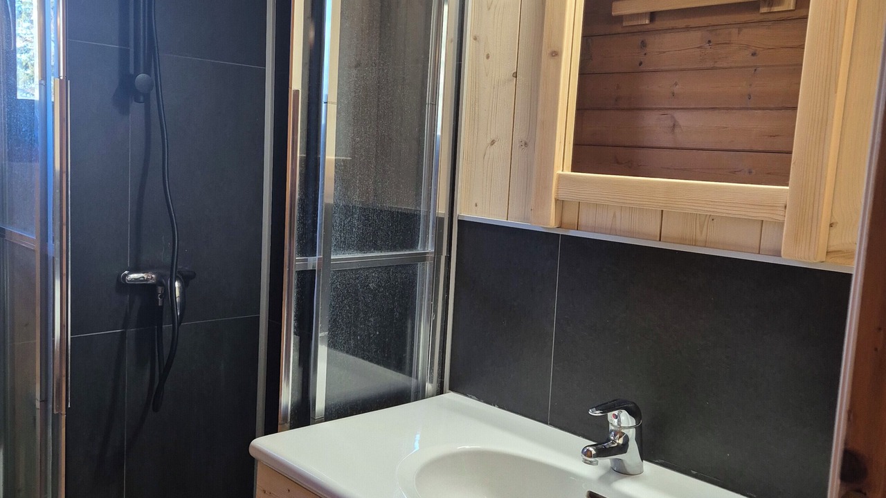 Photo of Bathroom in Pugny-Chatenod