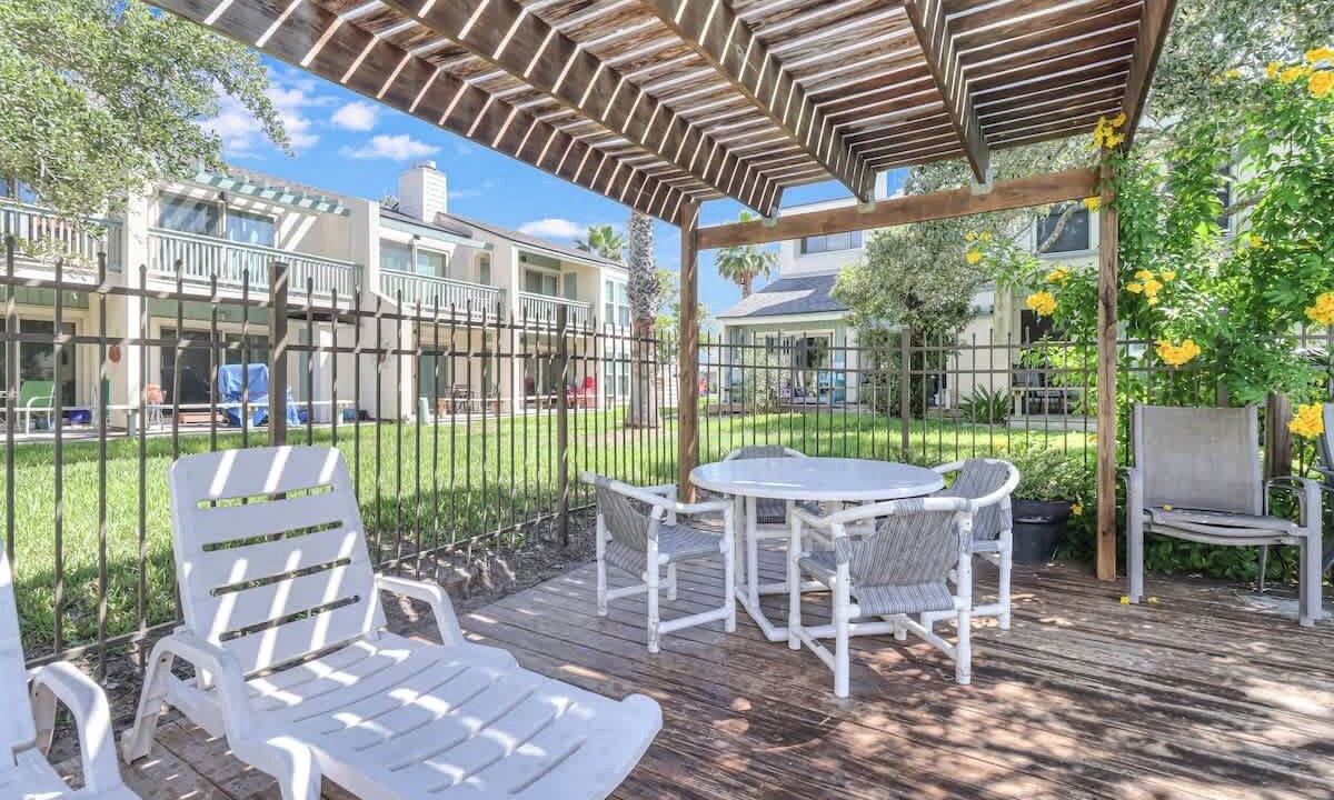 Photo of Outdoor in Sailhouse