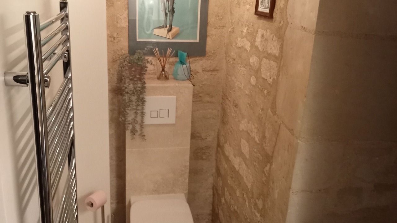 Photo of Bathroom in Doue-la-Fontaine