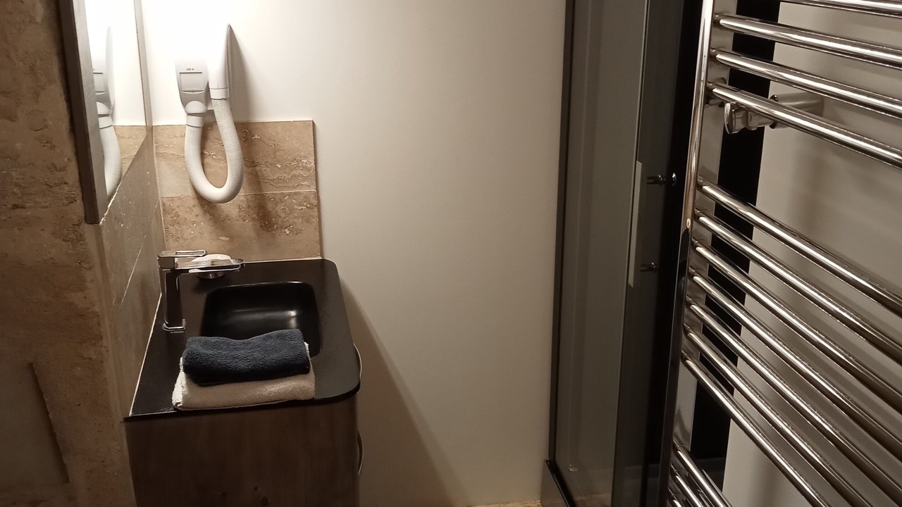 Photo of Bathroom in Doue-la-Fontaine