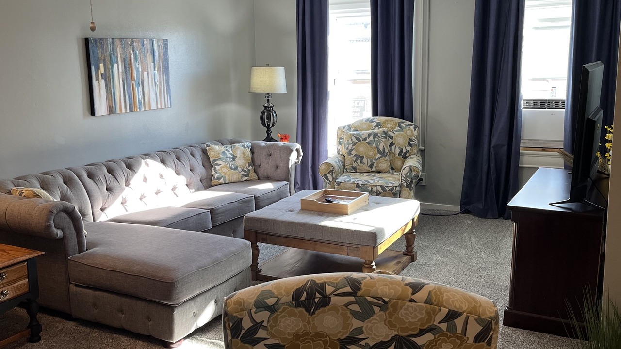 Photo of Livingroom in New Hampton
