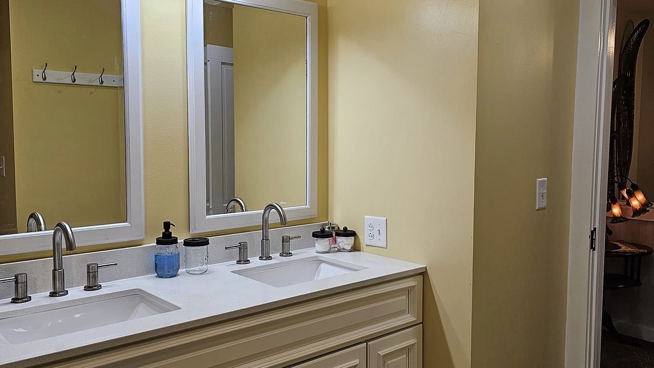 Photo of Bathroom in Homer