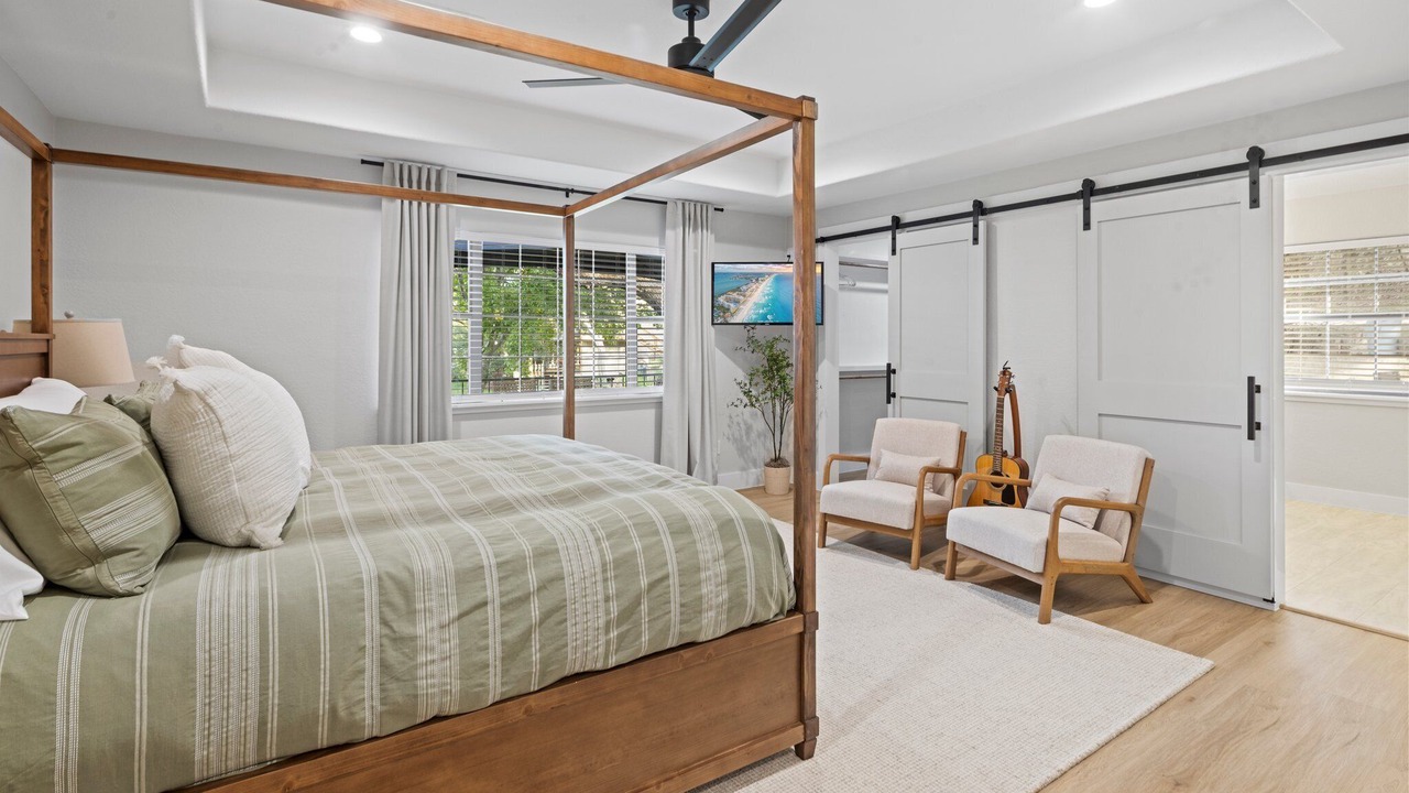Photo of Bedroom in Buchanan Dam