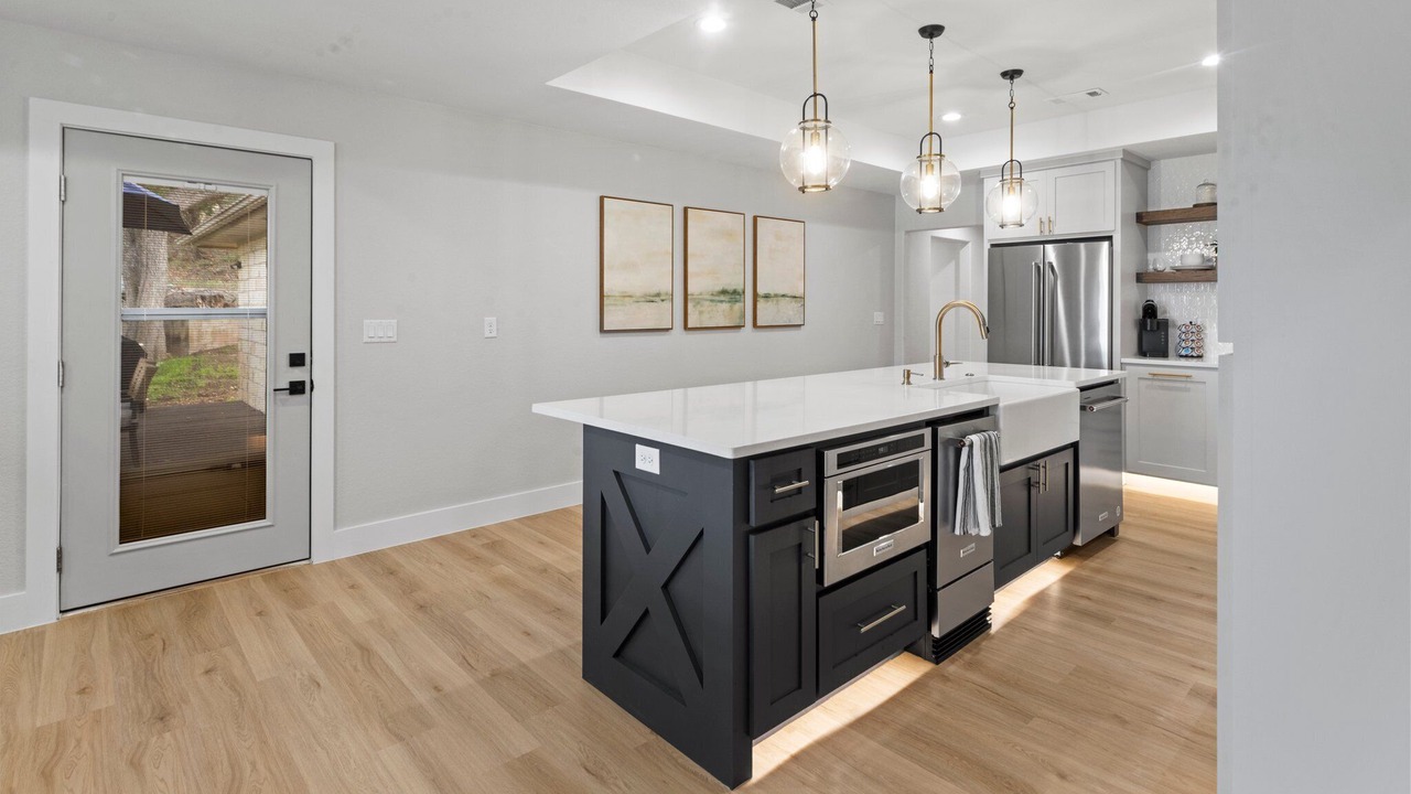 Photo of Kitchen in Buchanan Dam