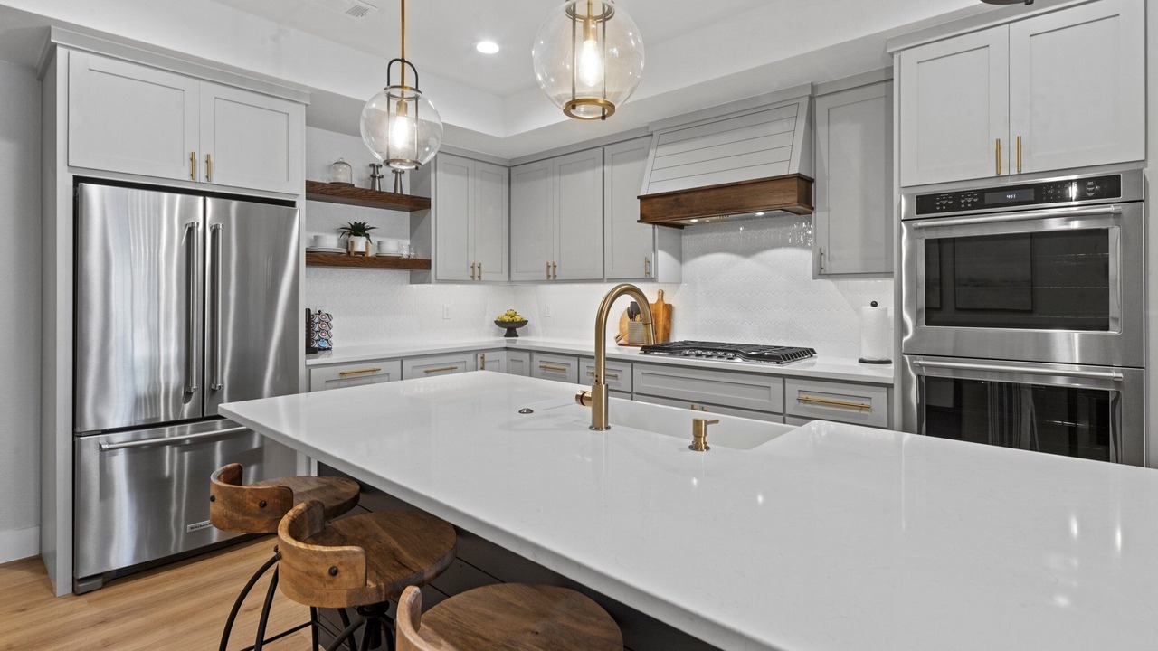Photo of Kitchen in Buchanan Dam