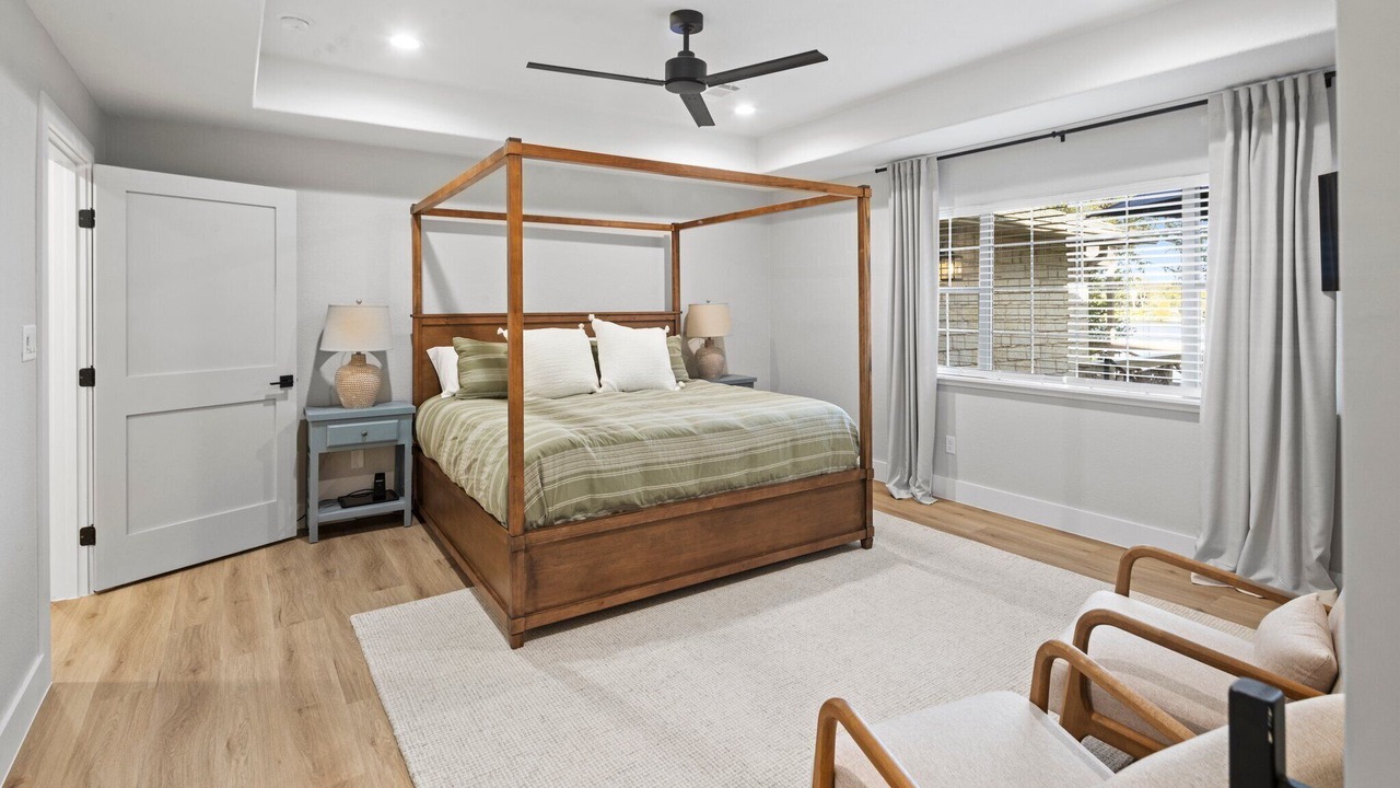 Photo of Bedroom in Buchanan Dam
