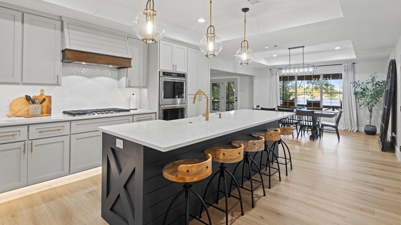 Photo of Kitchen in Buchanan Dam