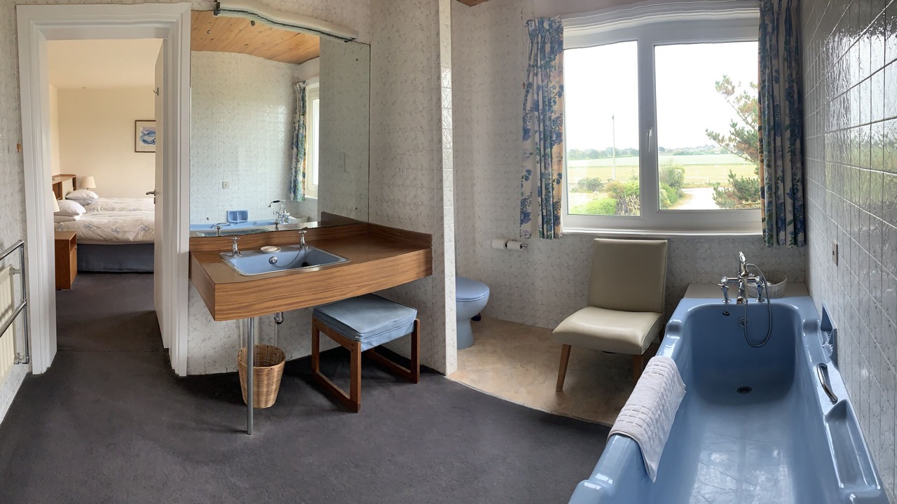 Photo of Bathroom in West Wittering