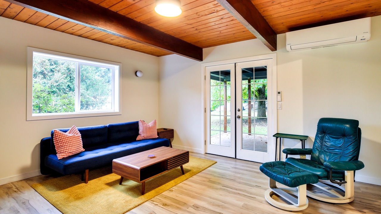 Photo of Livingroom in Carver