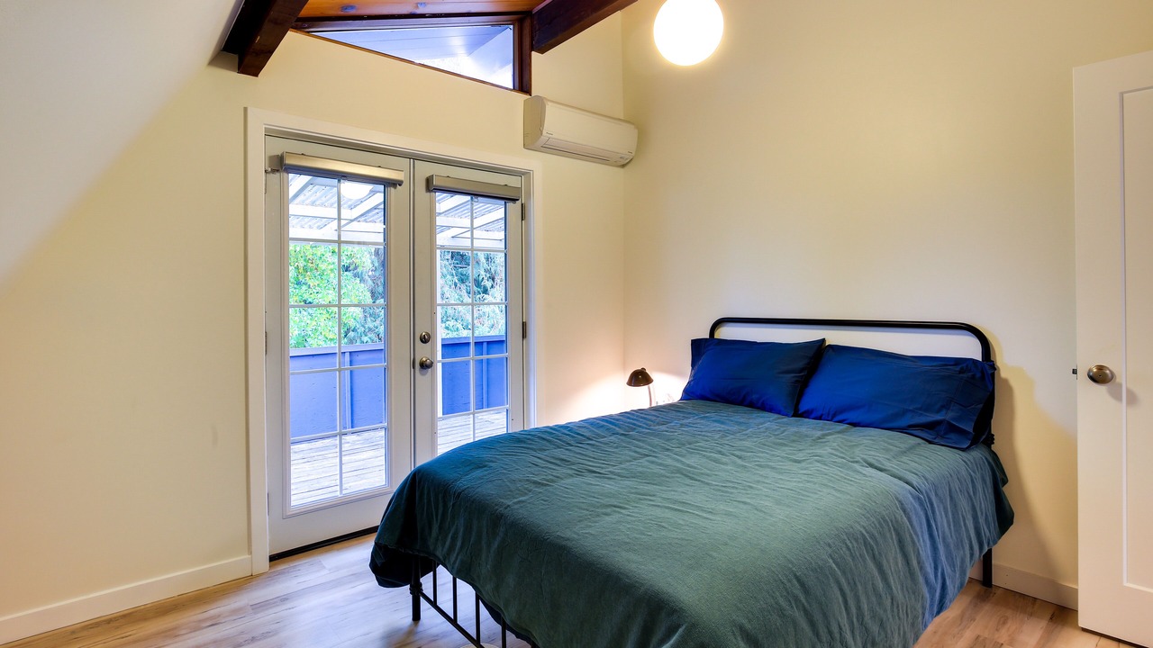 Photo of Others in Carver