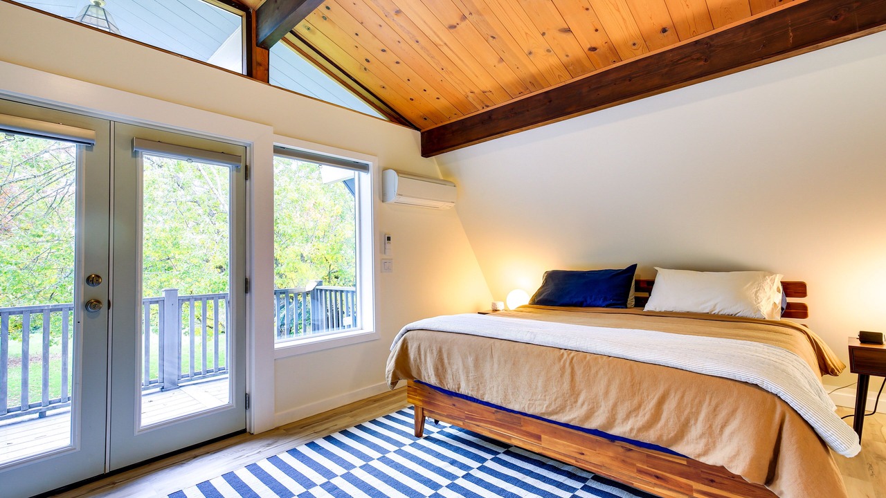 Photo of Others in Carver