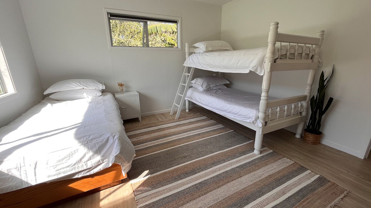 Photo of Bedroom in Surfdale