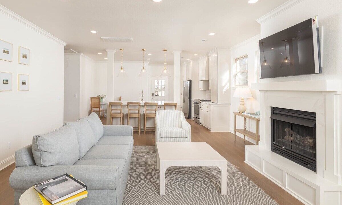Photo of Livingroom in Fayetteville