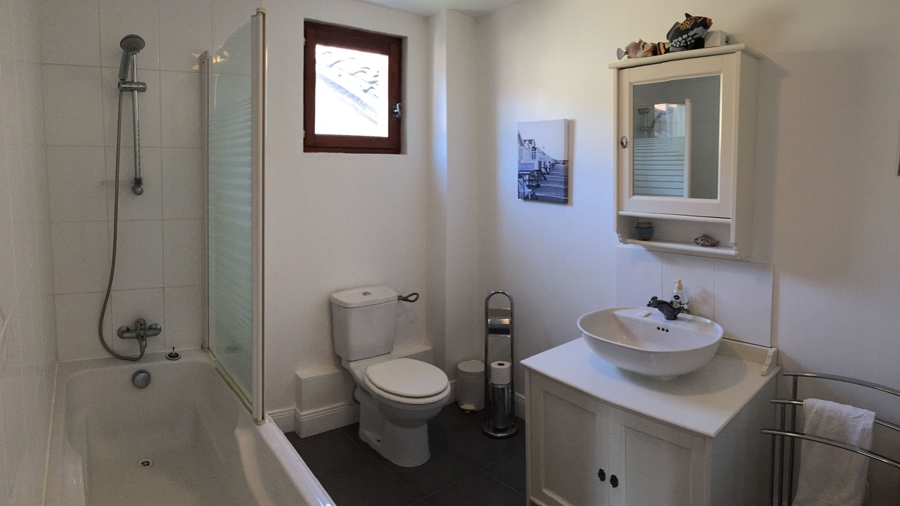 Photo of Bathroom in Mauleon-Barousse