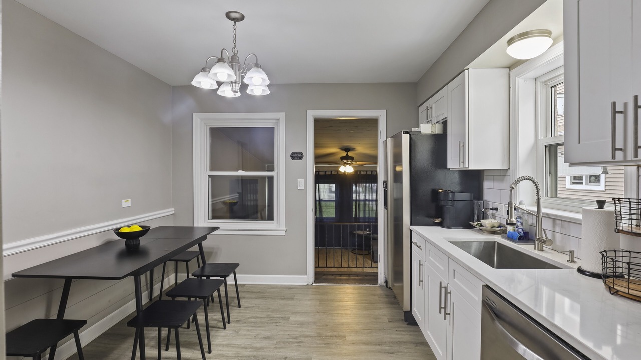 Photo of Bedroom in Des Plaines