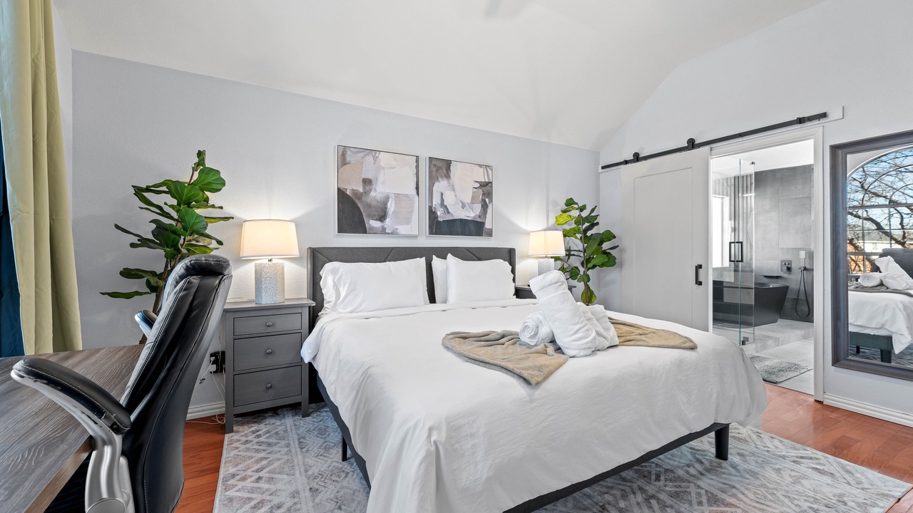 Photo of Bedroom in The Colony