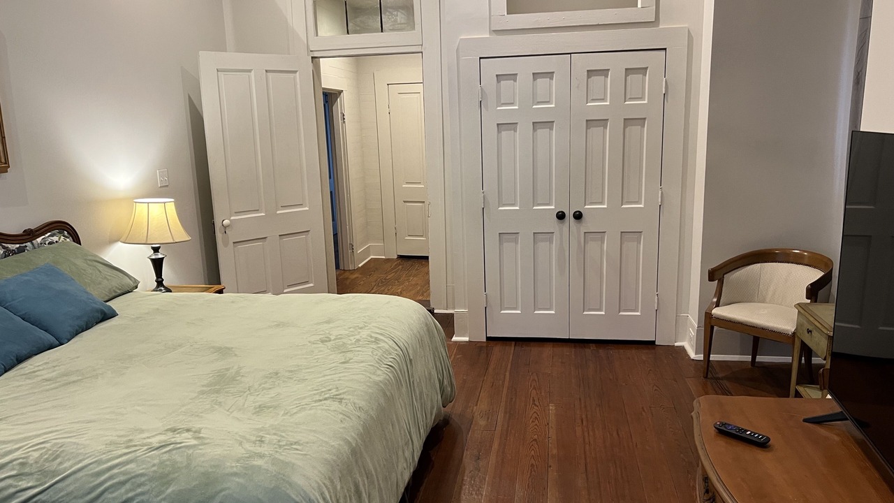 Photo of Bedroom in Vicksburg