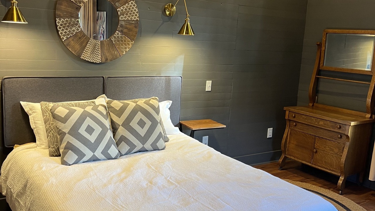 Photo of Bedroom in Vicksburg
