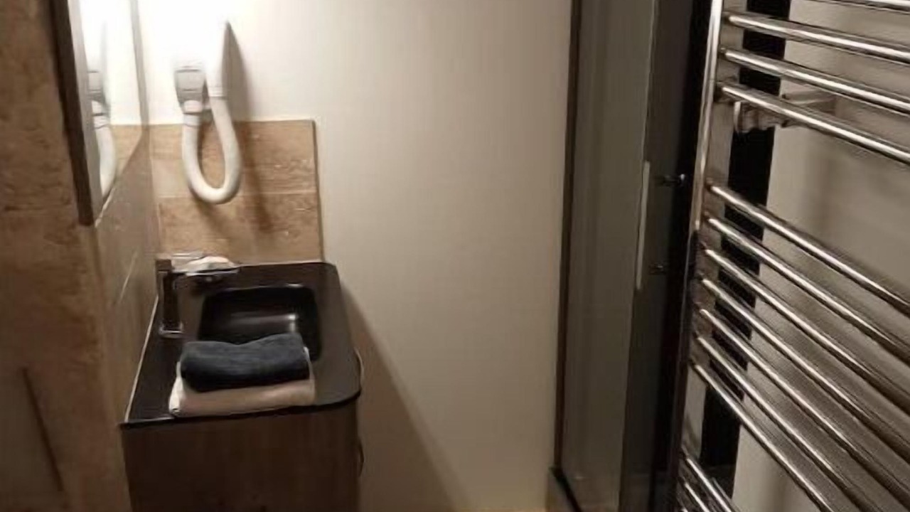 Photo of Bathroom in Doue-la-Fontaine