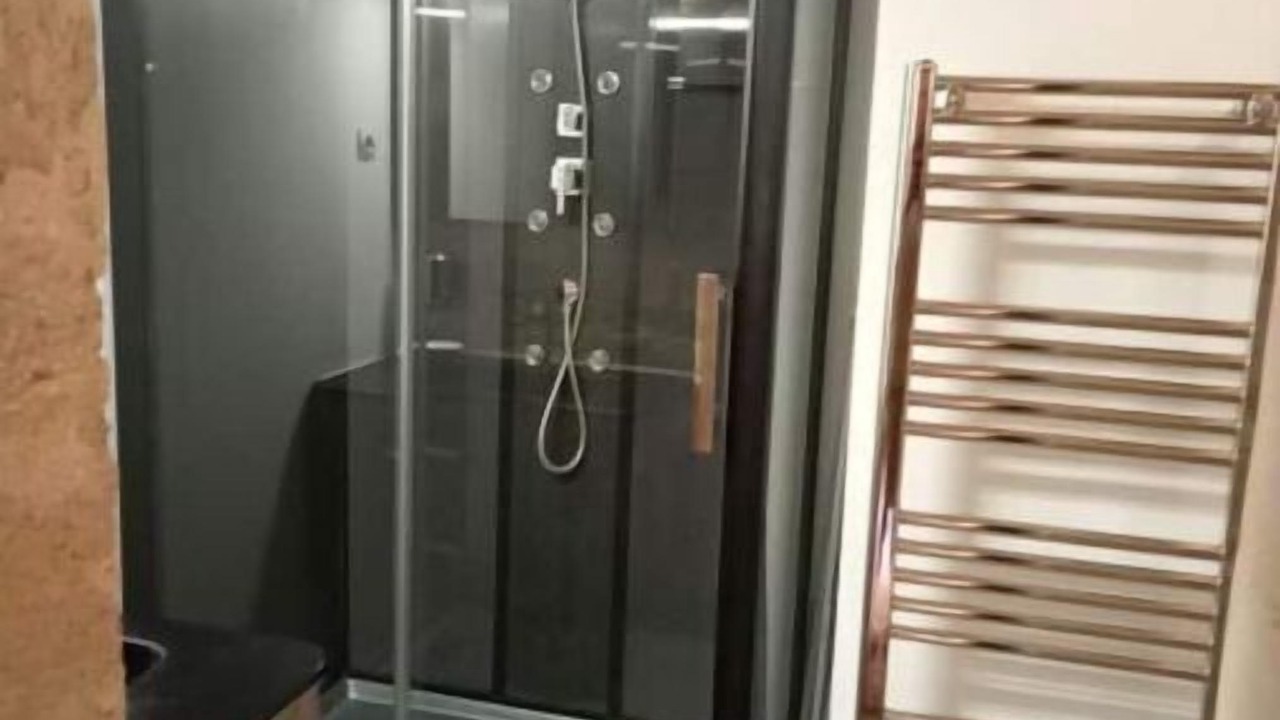 Photo of Bathroom in Doue-la-Fontaine
