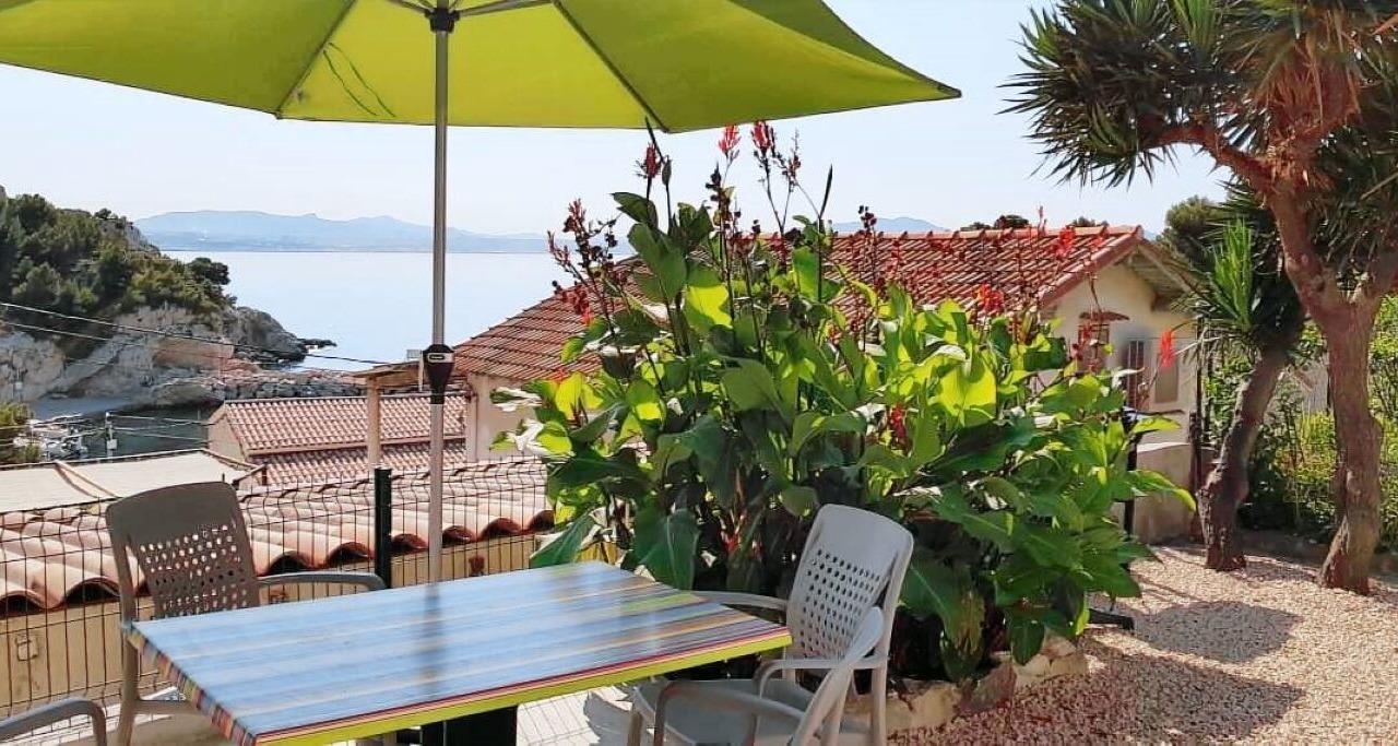 Photo of Outdoor in Niolon