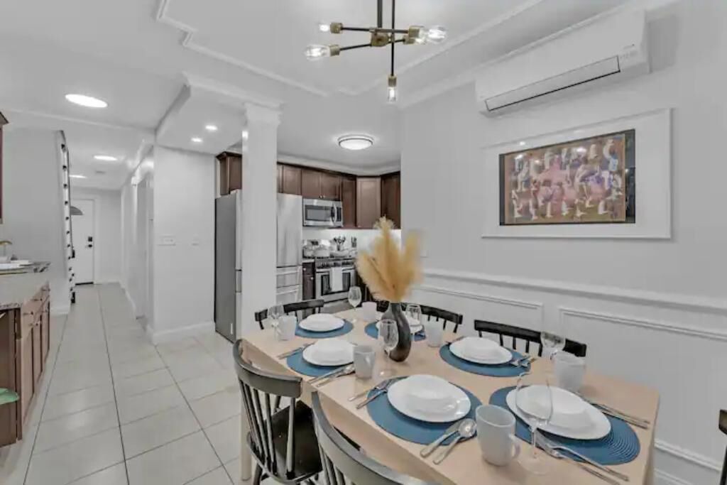 Photo of Others in Bayonne