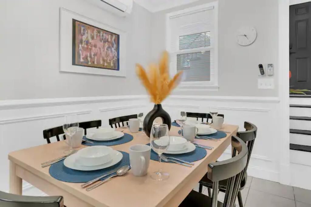 Photo of Others in Bayonne