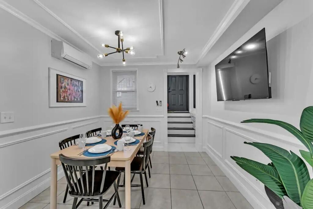 Photo of Others in Bayonne