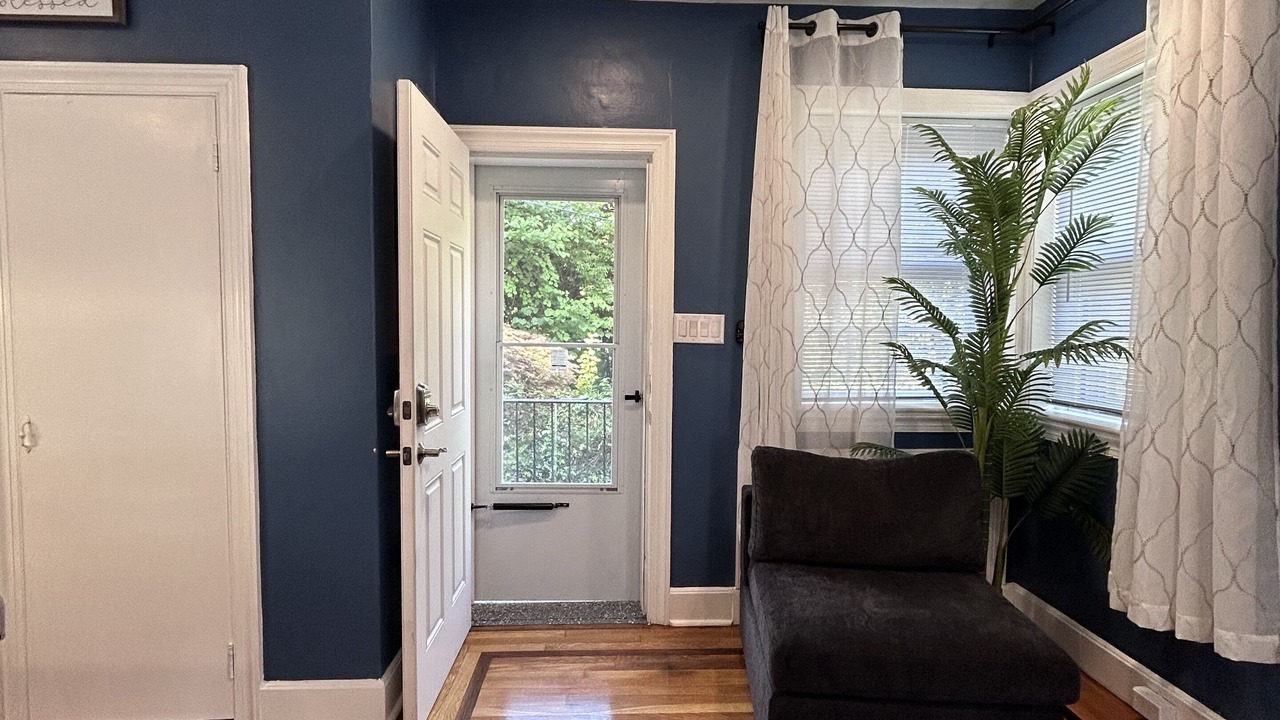 Photo of Livingroom in Allentown