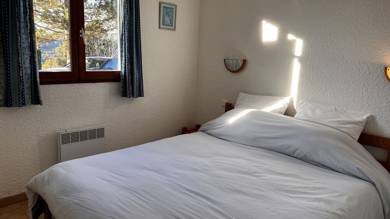 Photo of Bedroom in Quillan