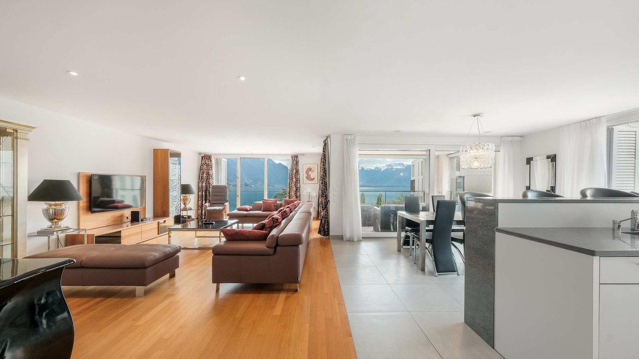 Photo of Livingroom in Montreux