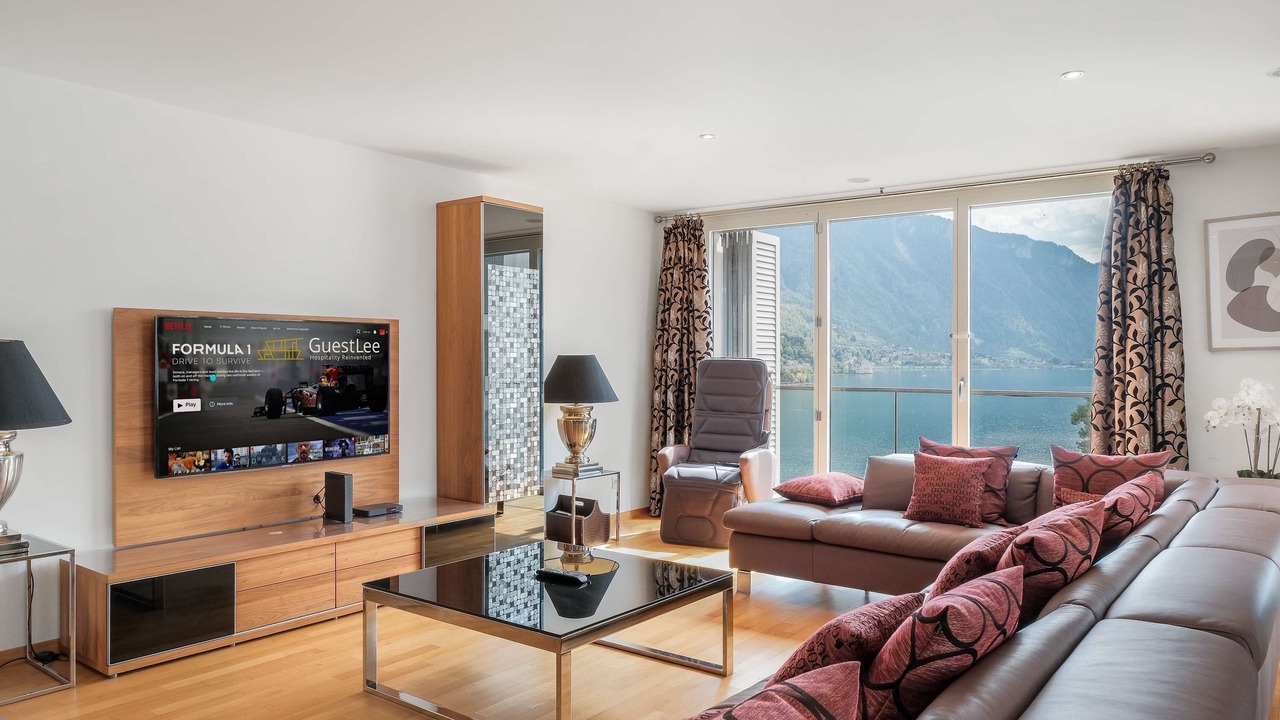 Photo of Livingroom in Montreux