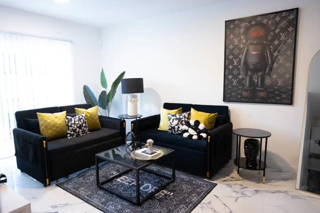 Photo of Livingroom in Irvington