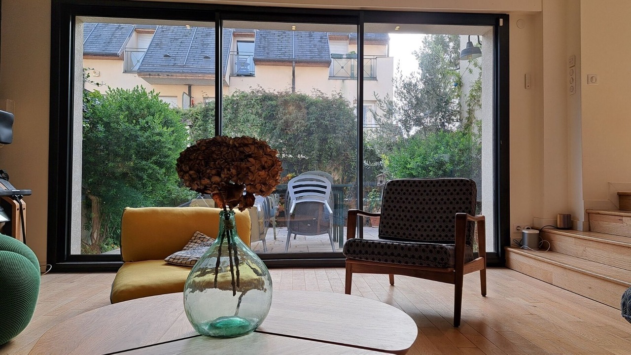 Photo of Livingroom in Puteaux
