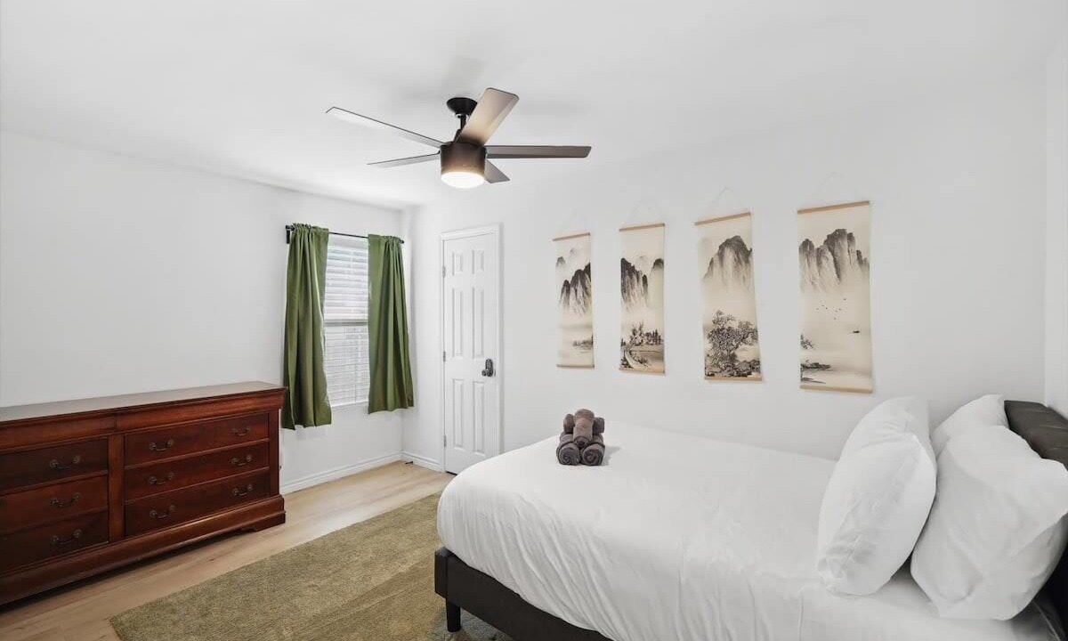 Photo of Bedroom in Old East Dallas