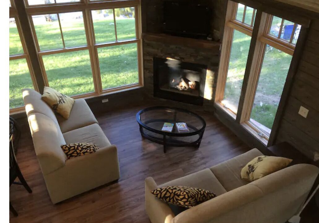 Photo of Livingroom in Goodman