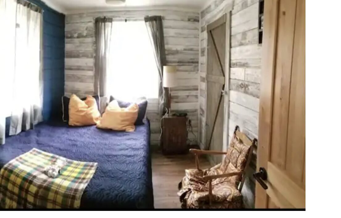 Photo of Bedroom in Goodman