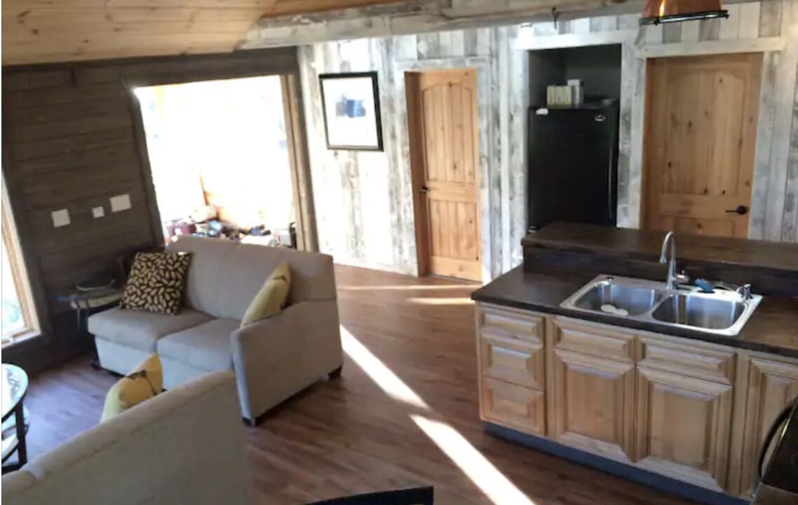Photo of Livingroom in Goodman