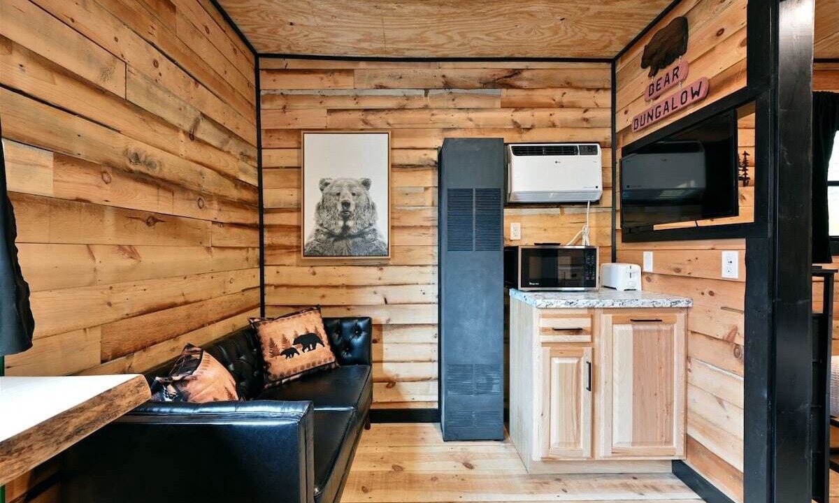 Photo of Livingroom in Iron River